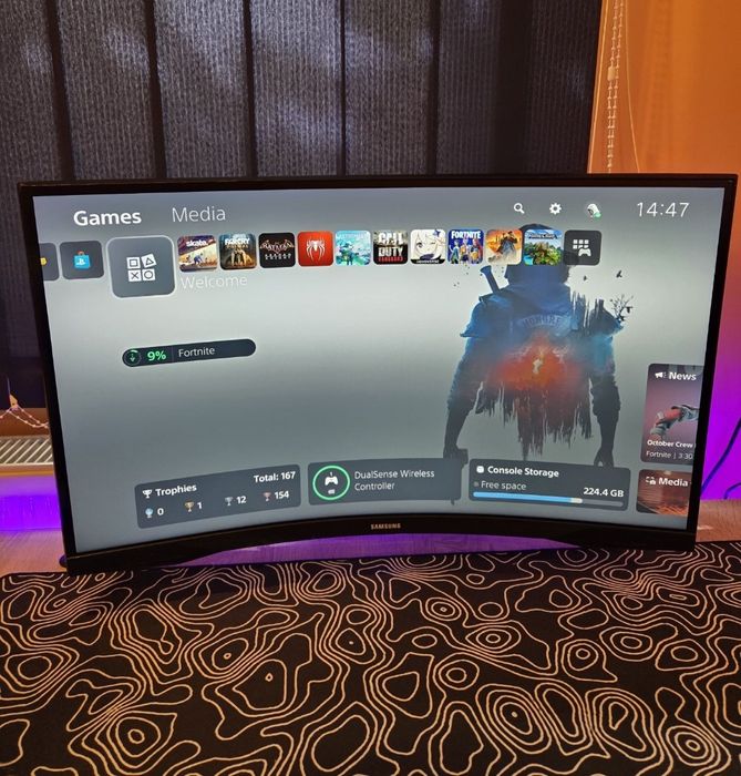Vand monitor curbat 27" (inch) 2k 144hz