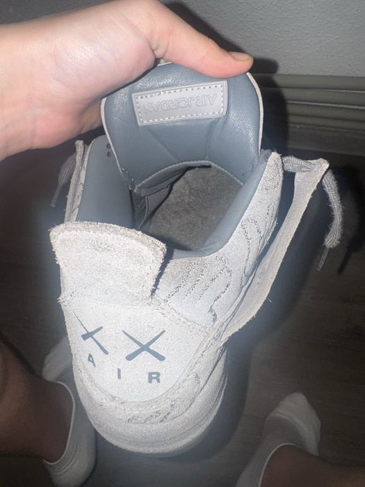 jordan 4 x kaws  1/1