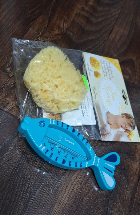 Burete și termometru apa bebe