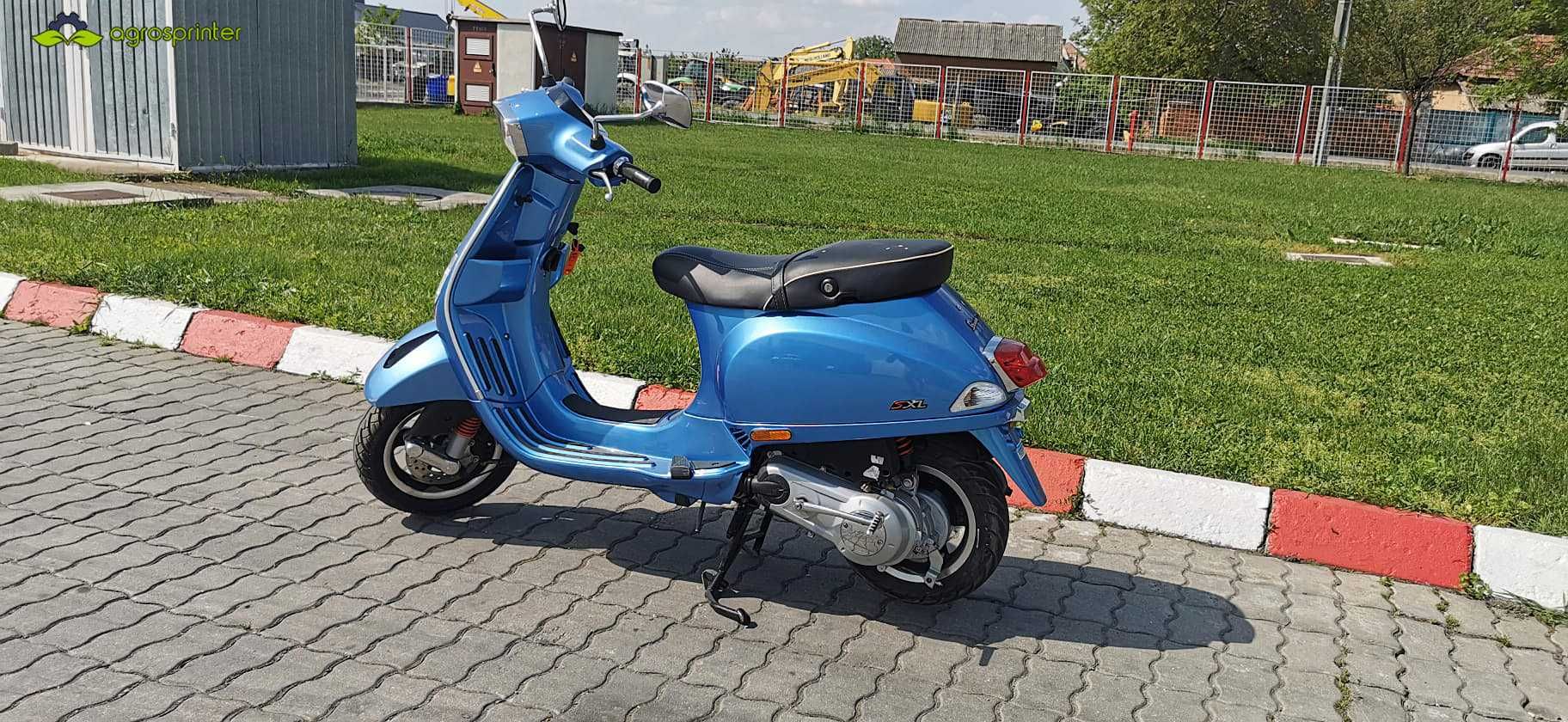 NOU Vespa SXL 125