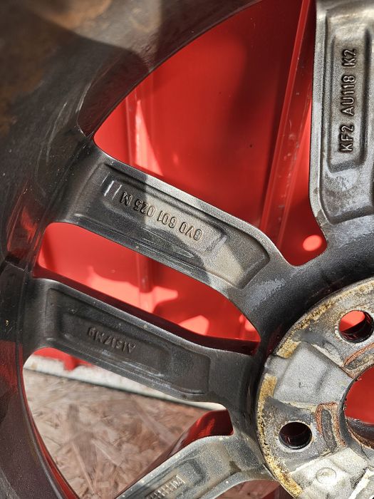 Janta 18 Audi A3 S3 dupa 2013 cod 8V0601025M