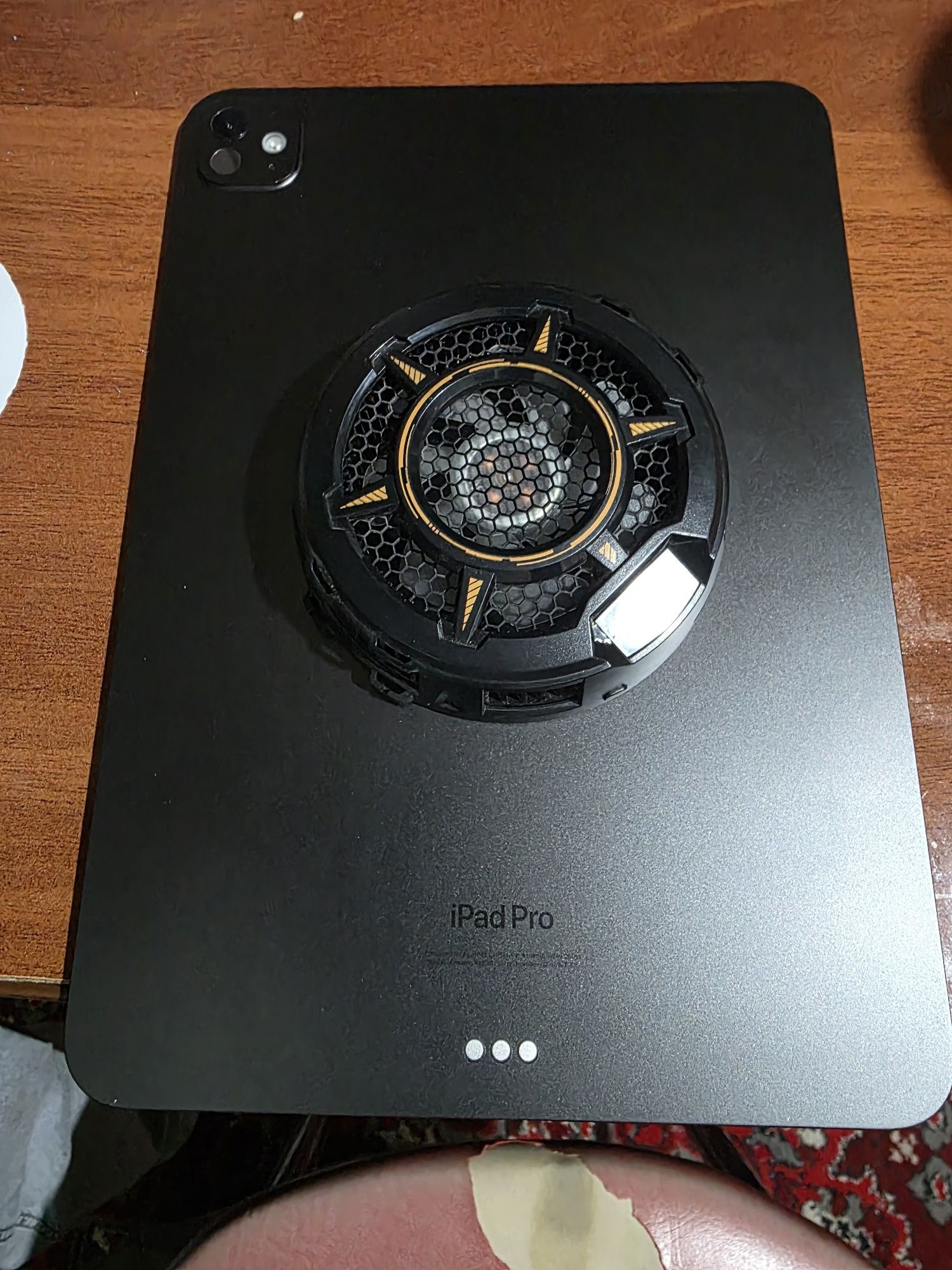 Ipad pro 11   256/M4  Wife