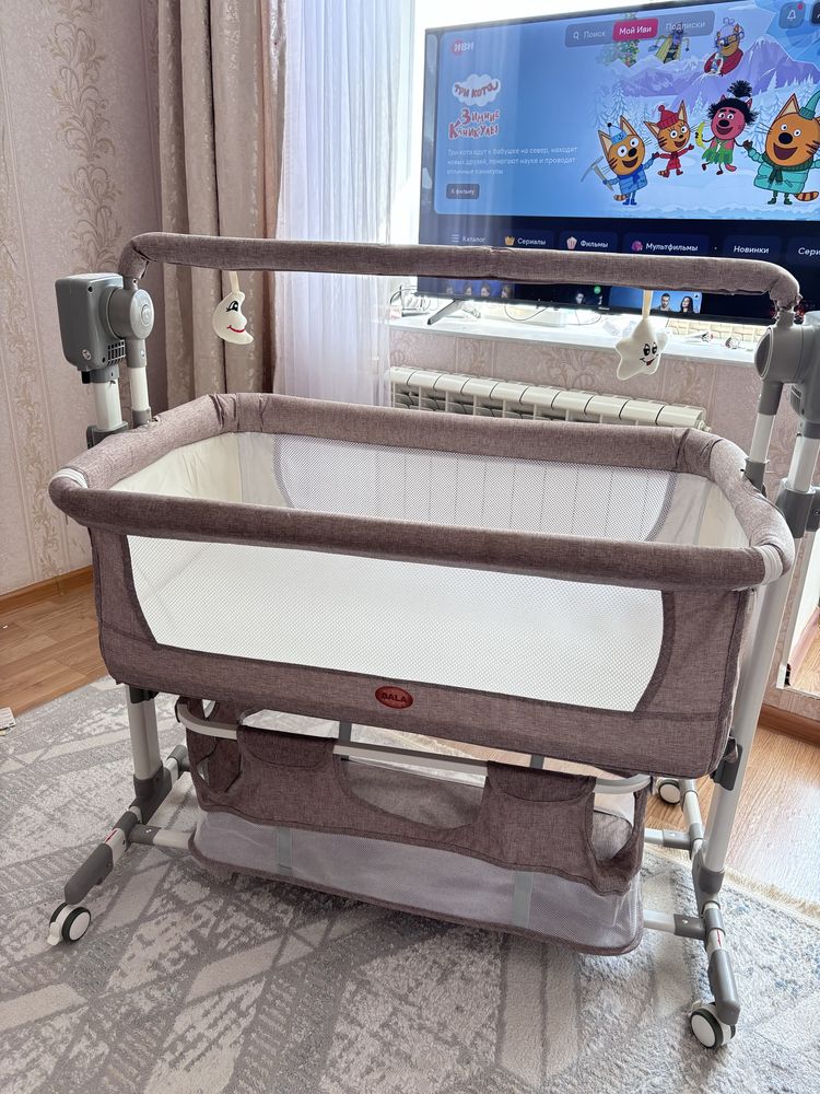 Продам Манеж детскую