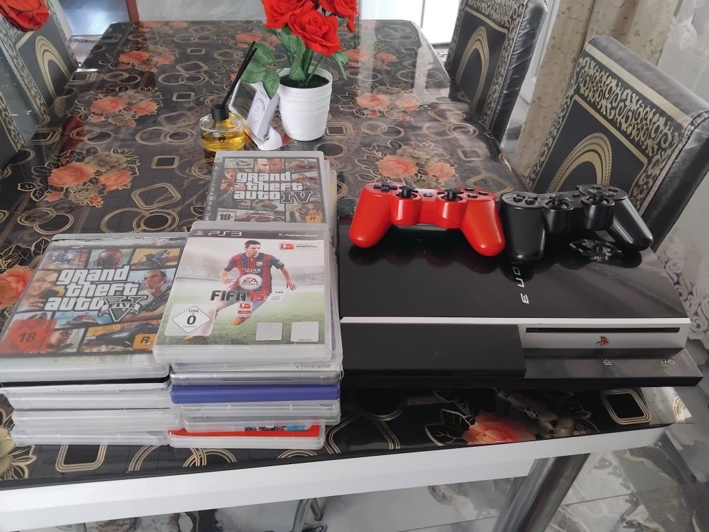 Vând ps3 în stare foarte bună