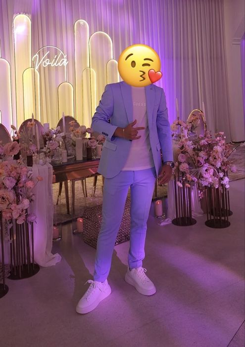 Costum Elegant Baby Blue