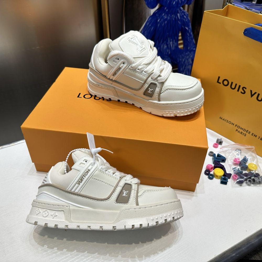 Adidasi Louis Vuitton Premium Maxi Trainers