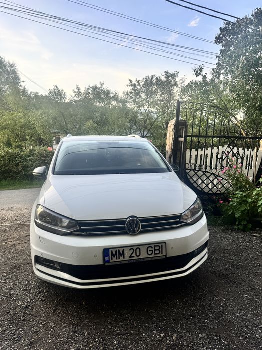 Volkswagen Touran 2.0 TDI R Line