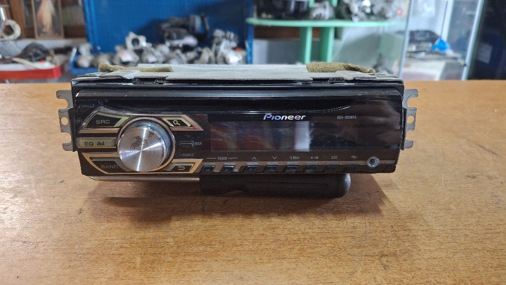 CD radio player Pioneer DE150MPH