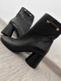 Botine ASH colectia speciala