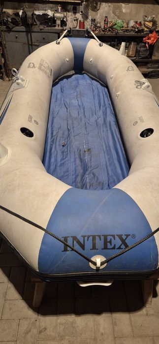 Продам лодку Mariner 3