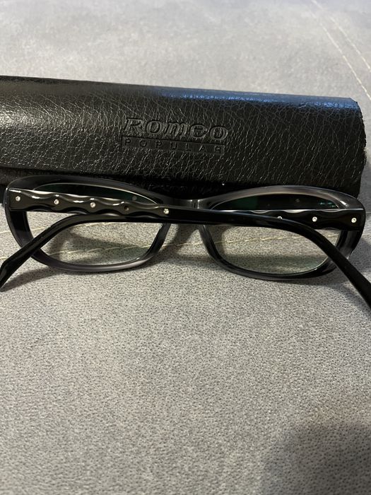 Дамски диоптрични очила