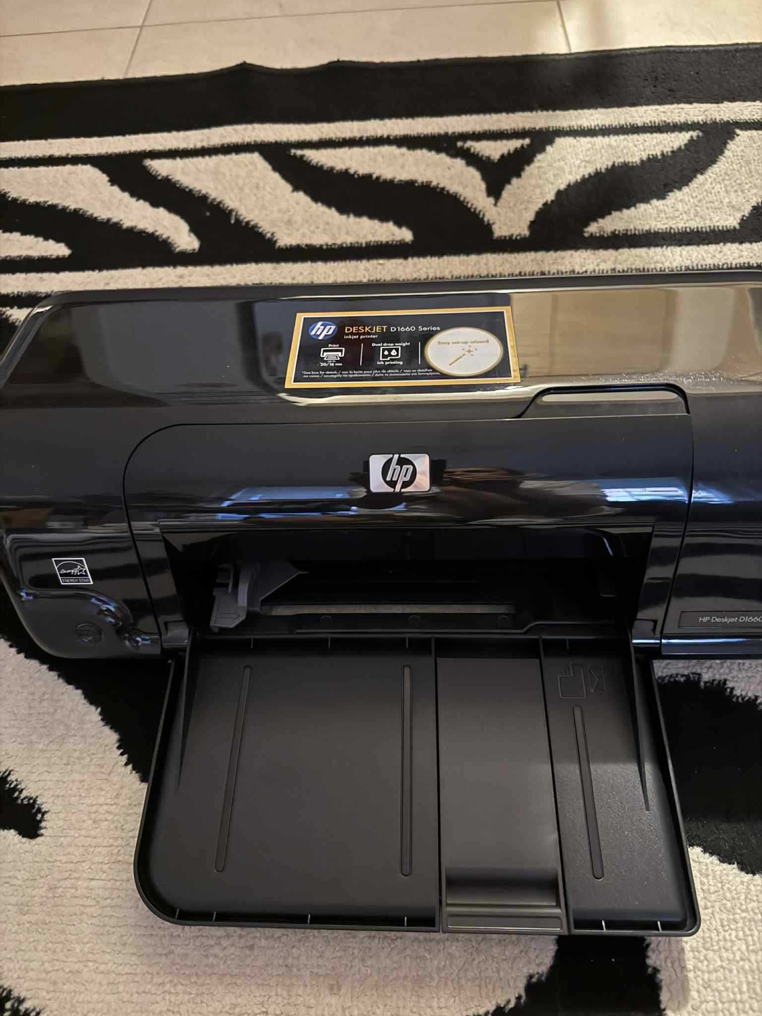 Принтер HP Deskjet D1660 Series