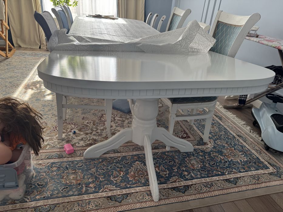 Стол гостинный 3-3,5 метра бесплатно