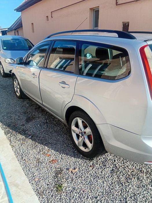 Ford focus in stare foarte buna