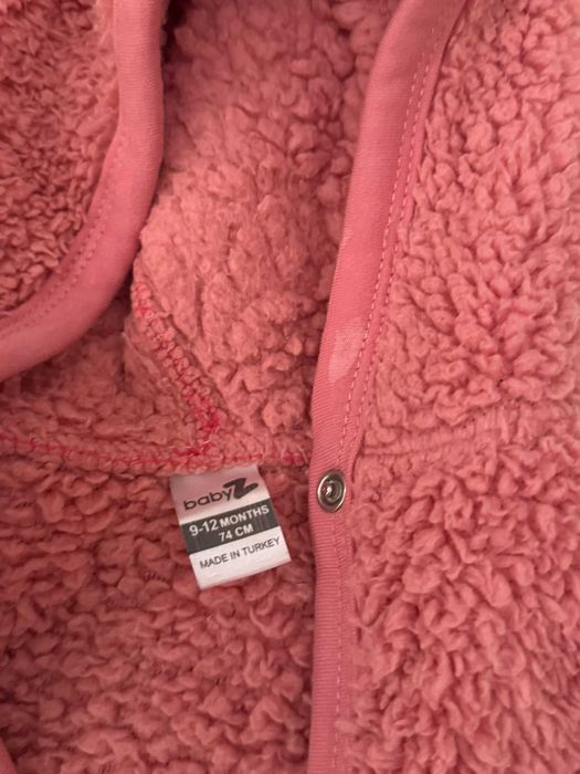 Много запазен космонавт и якета