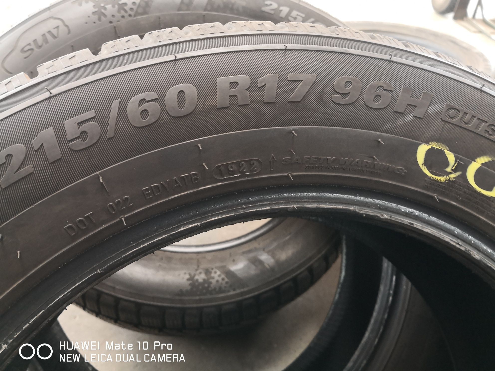 215 60 17 цола гуми като нови дот 22 kumho