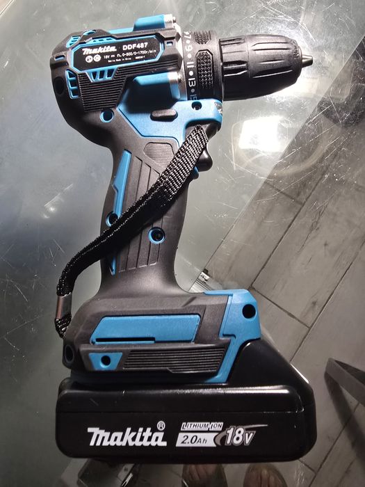 Vând filetata Makita nouă, acumulator Makita nou, surubelnita electric