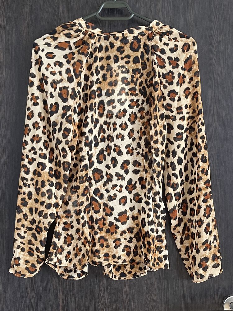 Camasa noua Zara XS animal print