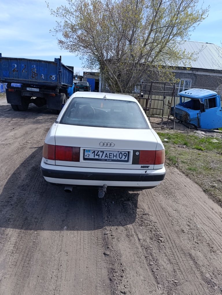 Продам Ауди 100 С 4