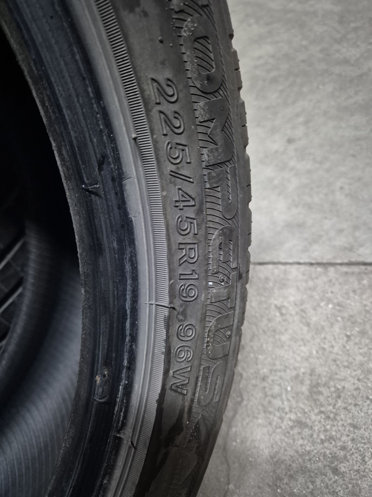Летни гуми LASSA COMPETUS  225/45 R19 96W