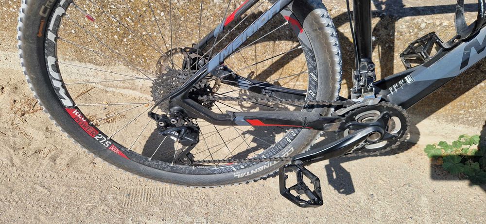 Bicicleta Merida Big Seven 7000 Carbon furca FOX roti 27,5