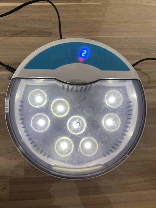 Incubator.