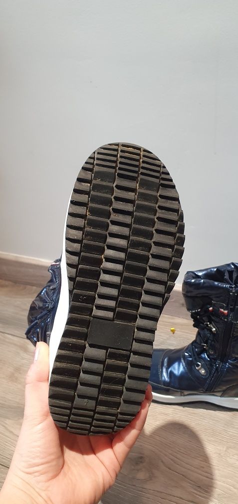 Vand Ghete de zapada Tommy Hilfiger, numarul 34