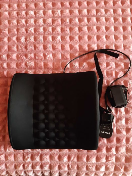 Загряваща възглавничка с вибрации за кръст и гръб