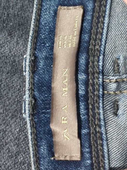 Blugi barbati de vanzare