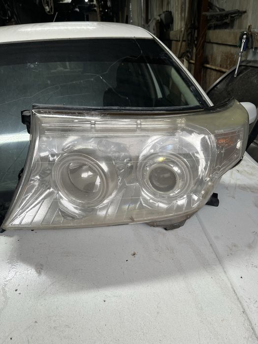 Фары для Крузак 200