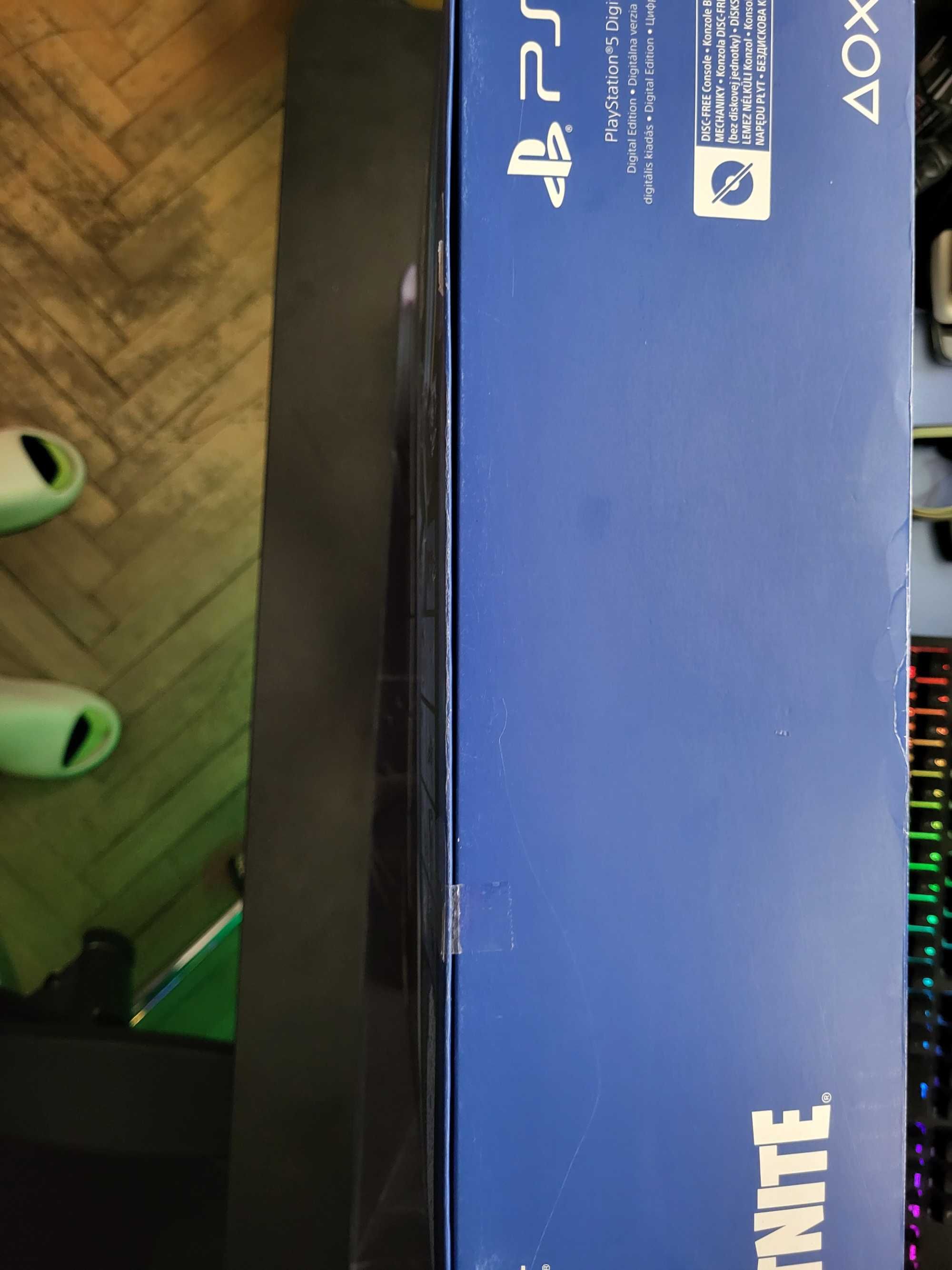 PlayStation 5 (Slim) - Fortnite Cobalt Star Bundle 1 TB