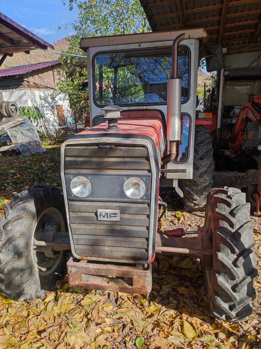 Tractor Massey Ferguson