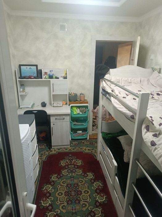 Чилонзор 6 1²/4/4 кирпич 30 м² ипотека булади. Парус якин