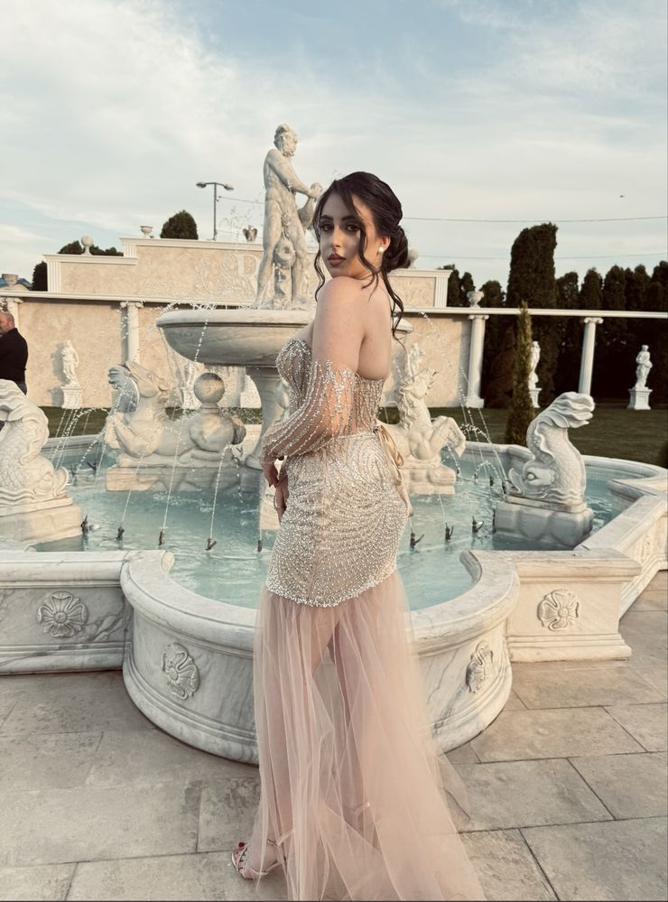 Rochie eleganta;facuta pe comanda