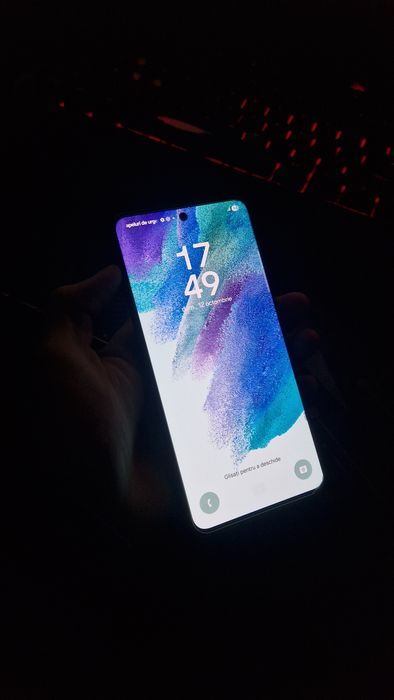 Samsung Galaxy S21 FE 5G – 128 GB – Negru