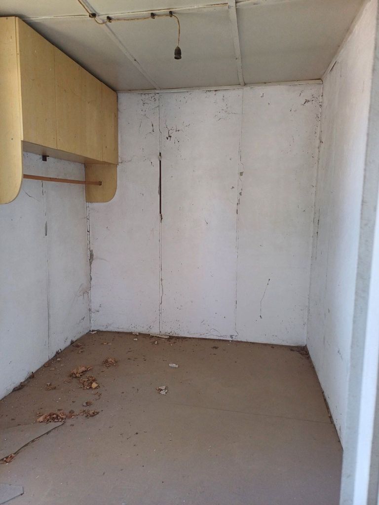 Продава се Къща в с. Мараш, Област Шумен - 50 кв.м за 21 €/кв.м - Снимка #12