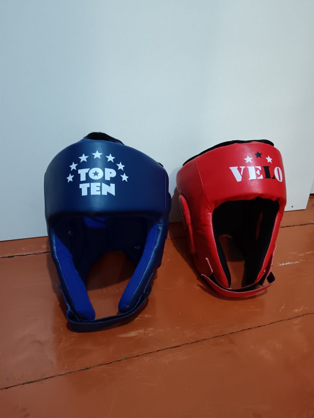 Боксерские шлемы Размеры L но маломерки