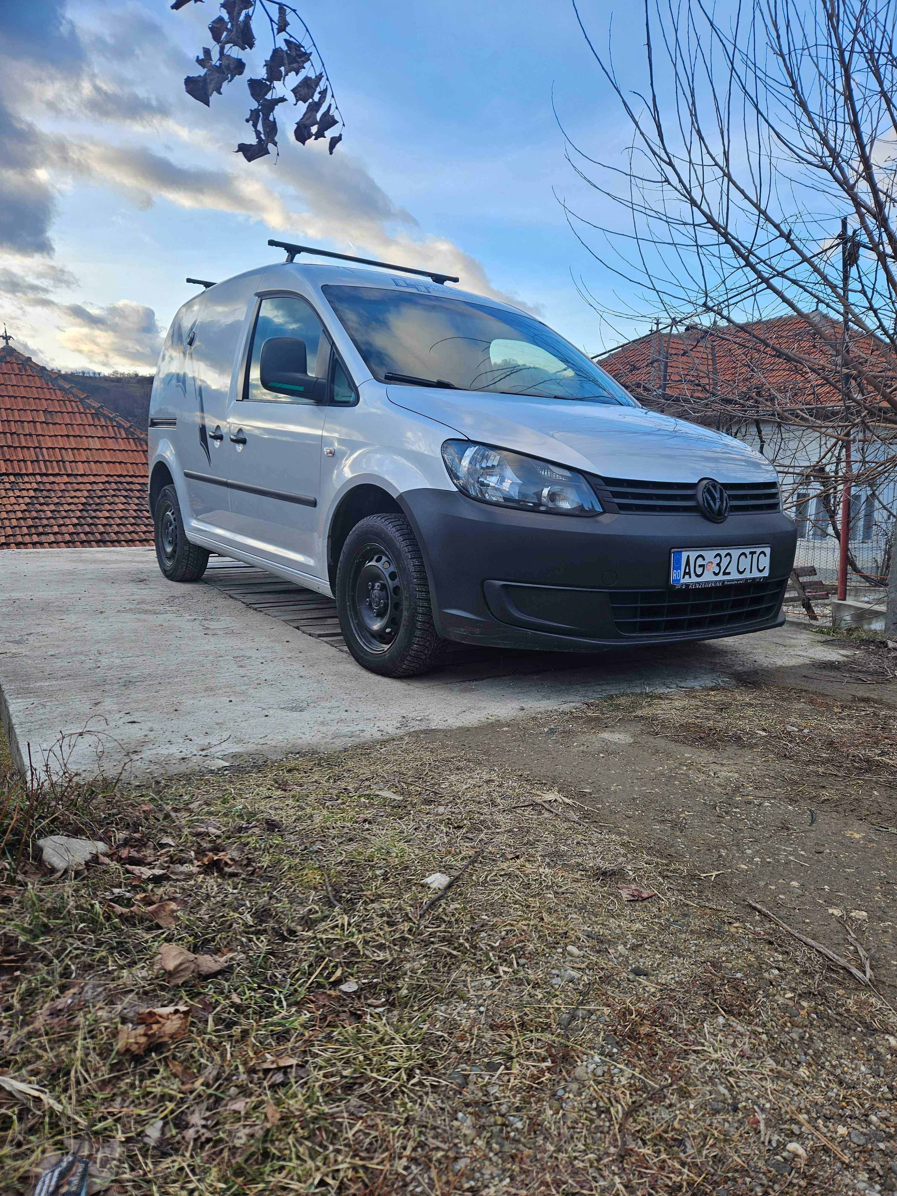 Vand / schimb VW CADDY 1.6 TDI (autoutilitara)