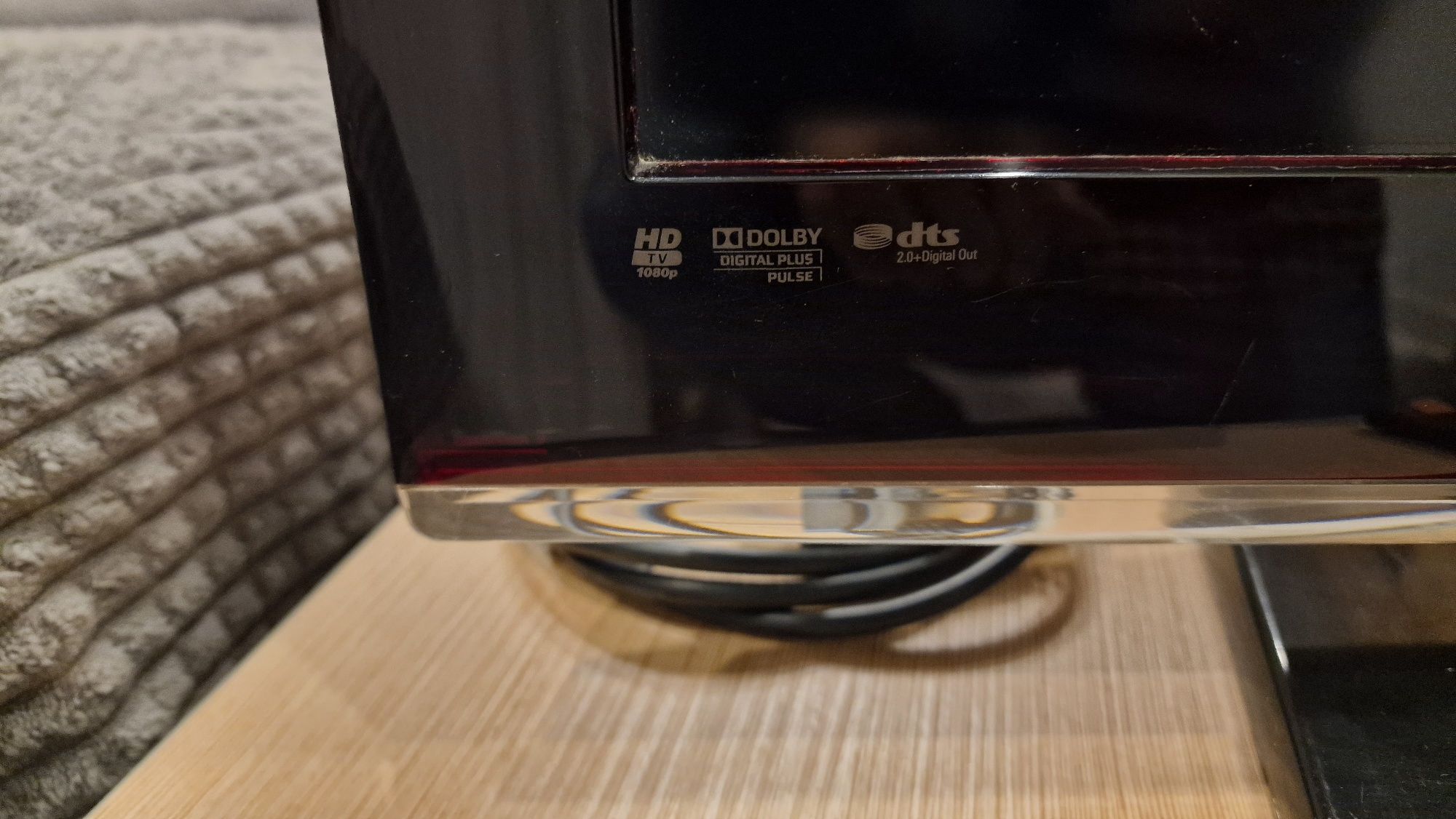 Televizor SAMSUNG full hd 80 cm