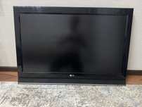 Телевизор б/у продам LG