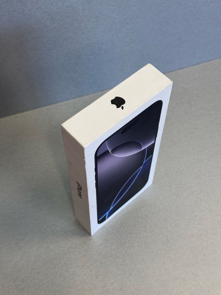 Продавам НОВ iPhone 16 PRO MAX