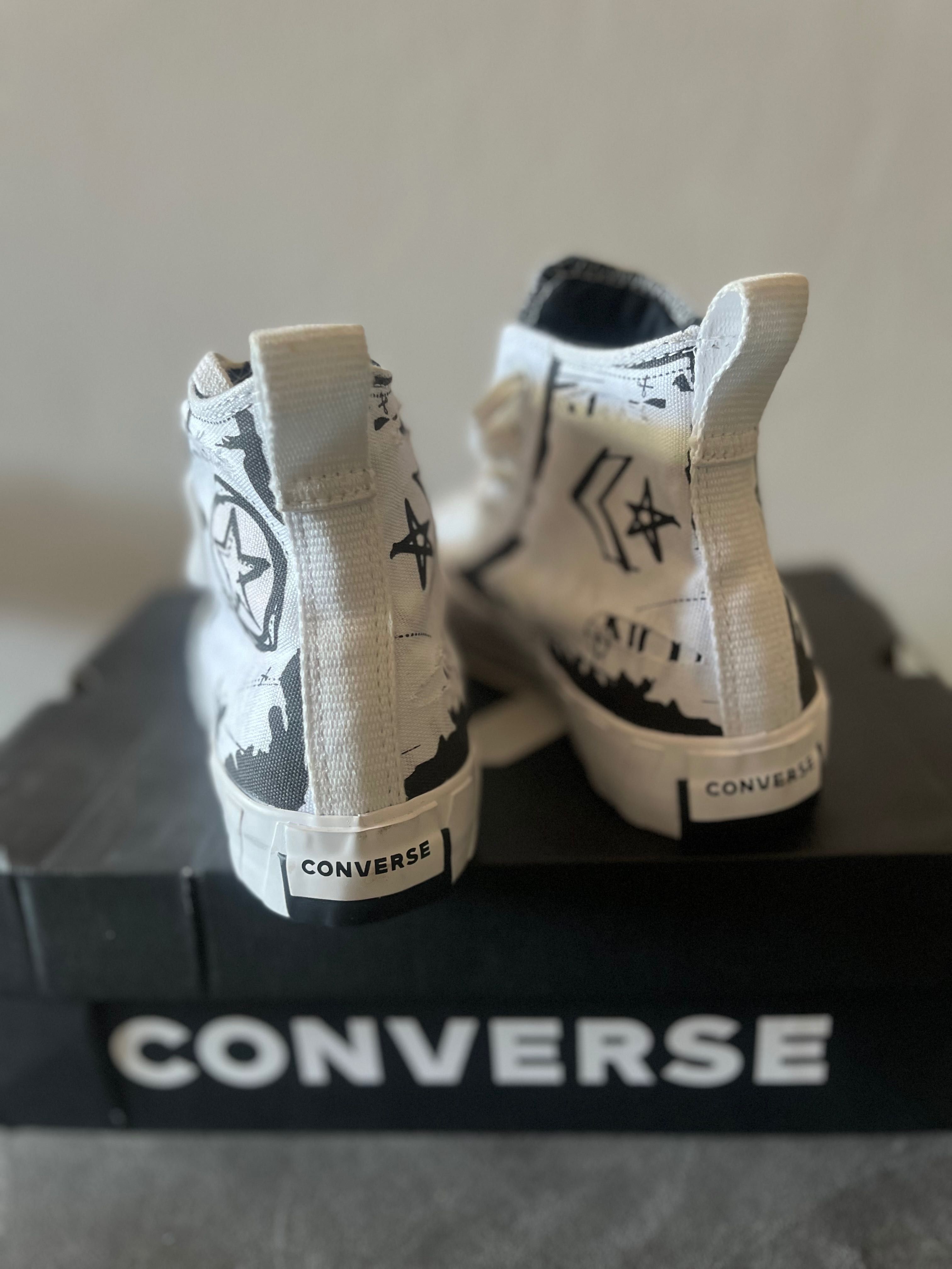 Converse бели кецове нови с етикет