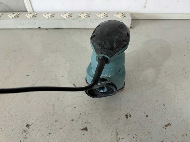 Виброшлайф - Erbauer 180 W