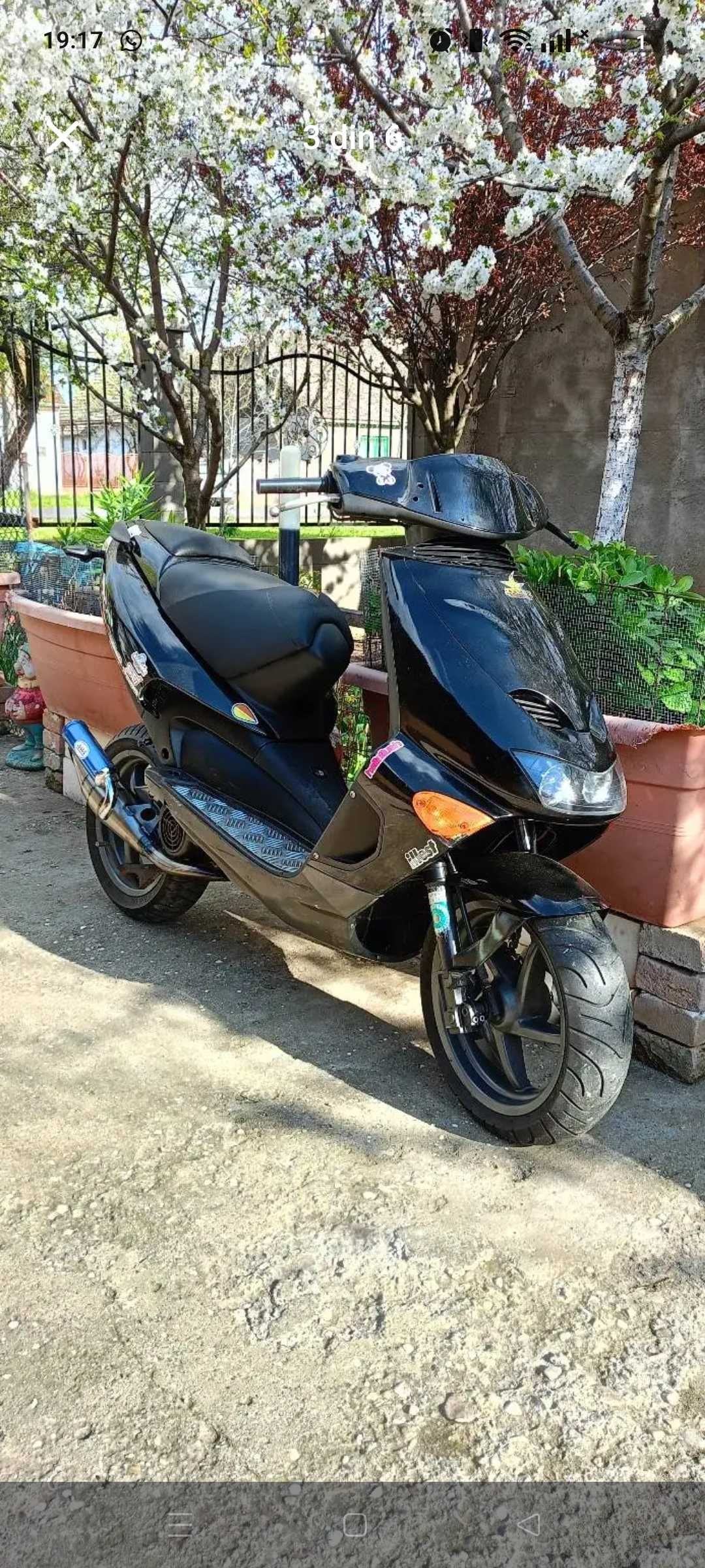 Vând beta rr50/ Aprilia SR50