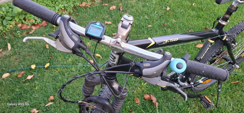 Vand bicicleta Bulls cu cadru aluminiu, cu roti26"