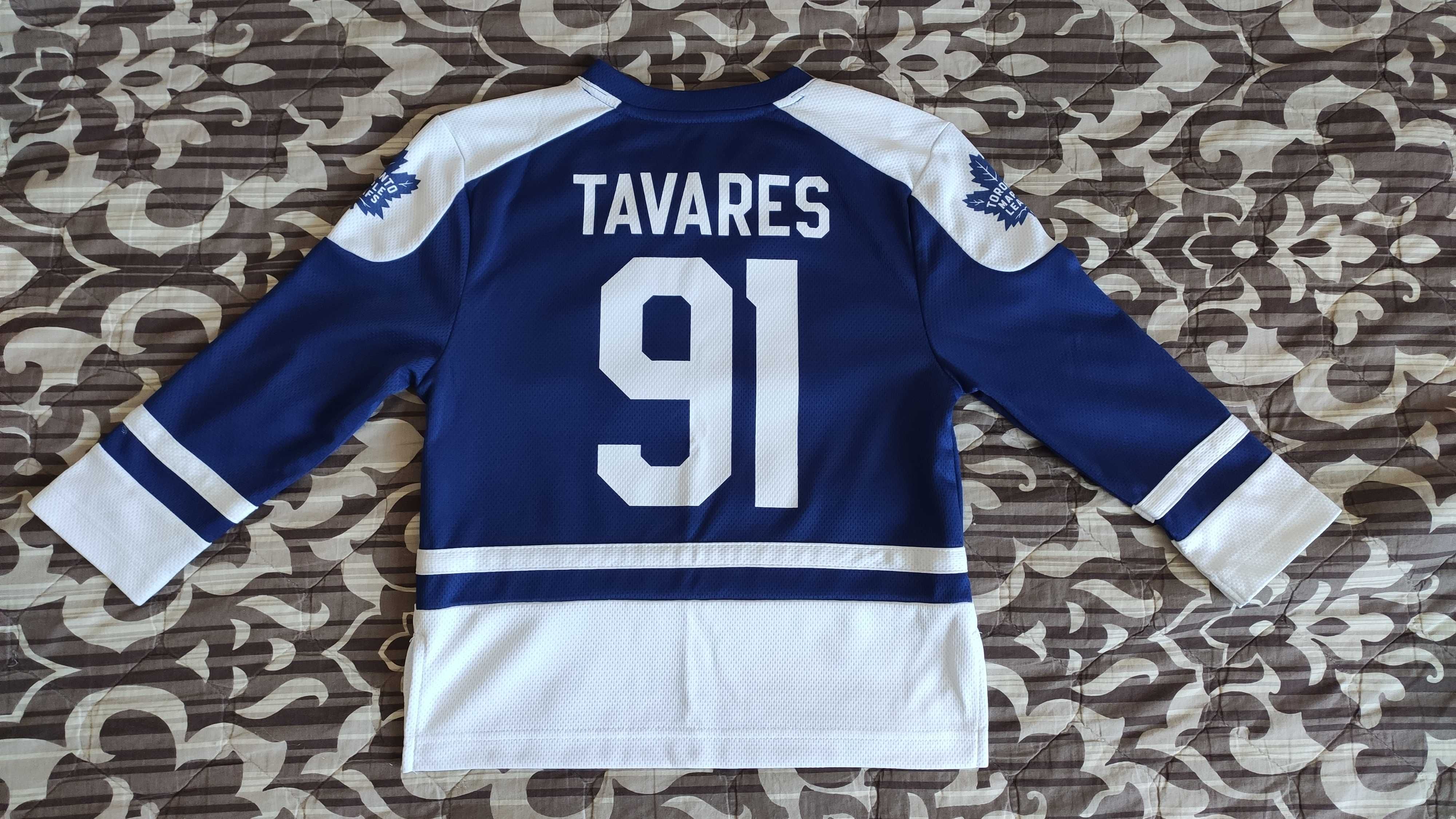 Продавам детско горнище за хокей, на Toronto Maple Leafs / NHL jersey