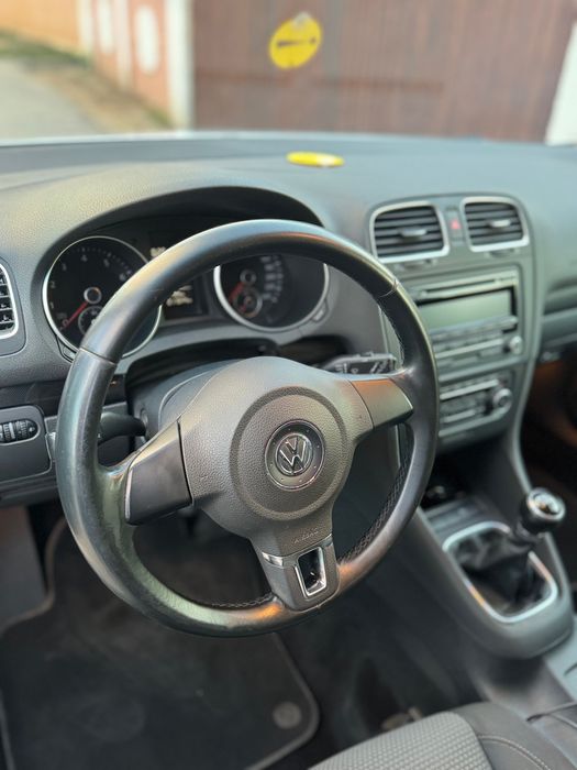Vând golf 6 2010
