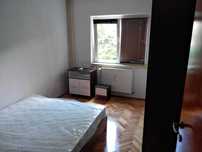 Inchiriez apartament cu 3 camere
