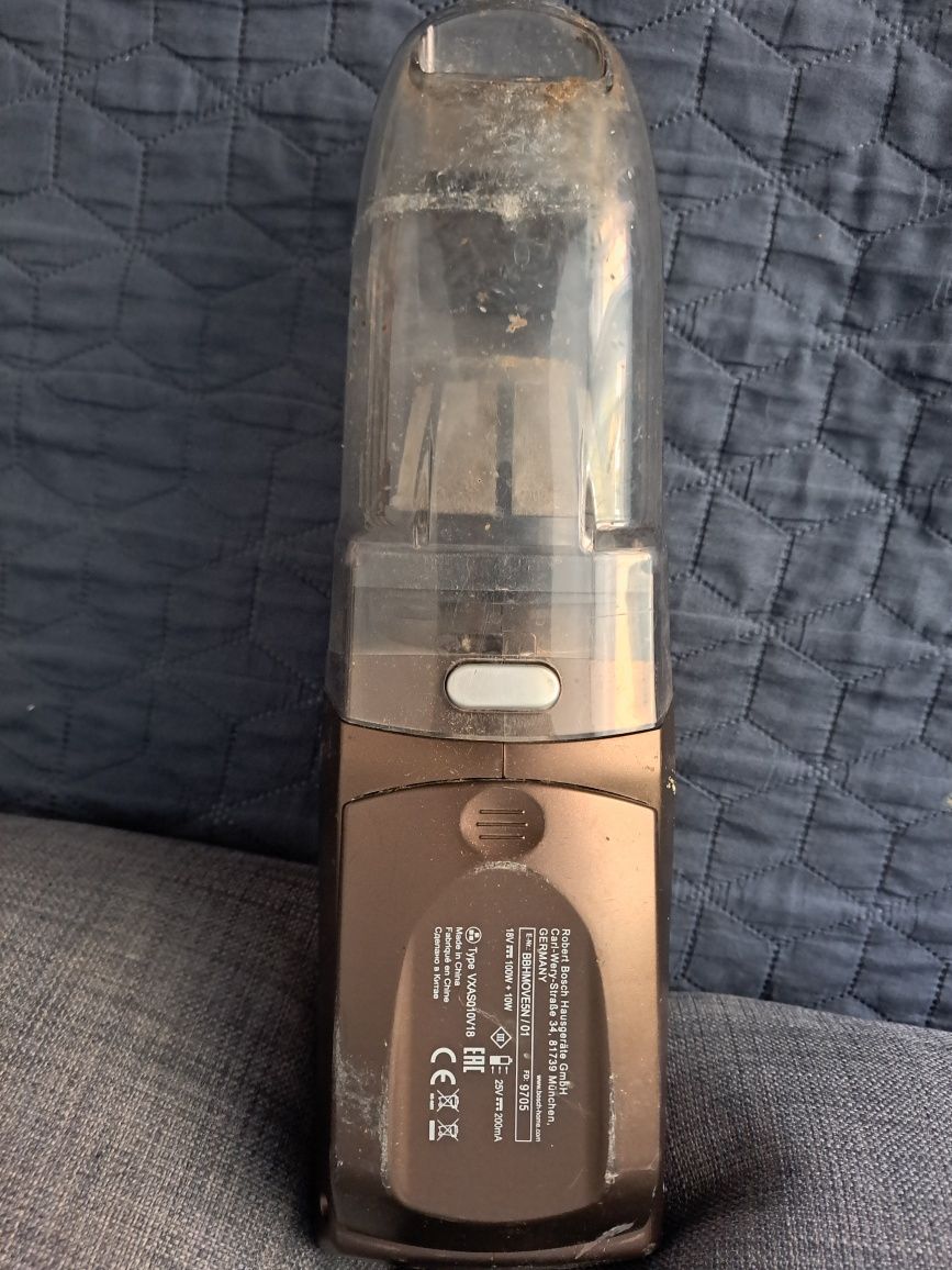 Vând aspirator vertical Bosch fără fir