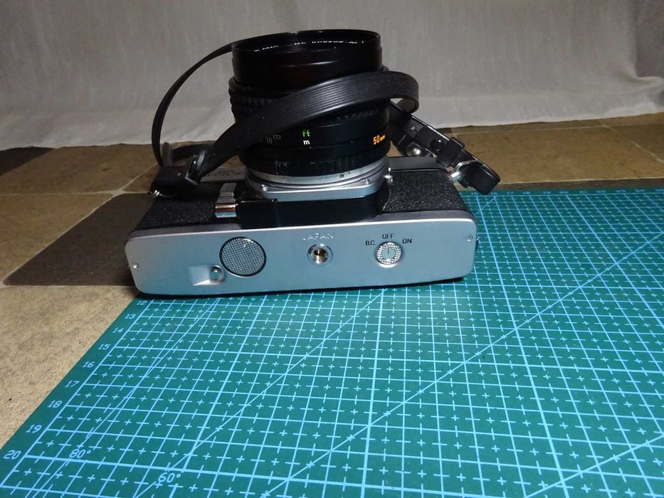 Aparat fotografiat vintage pe film 35mm Minolta SRT101b /Rokkor 50mm